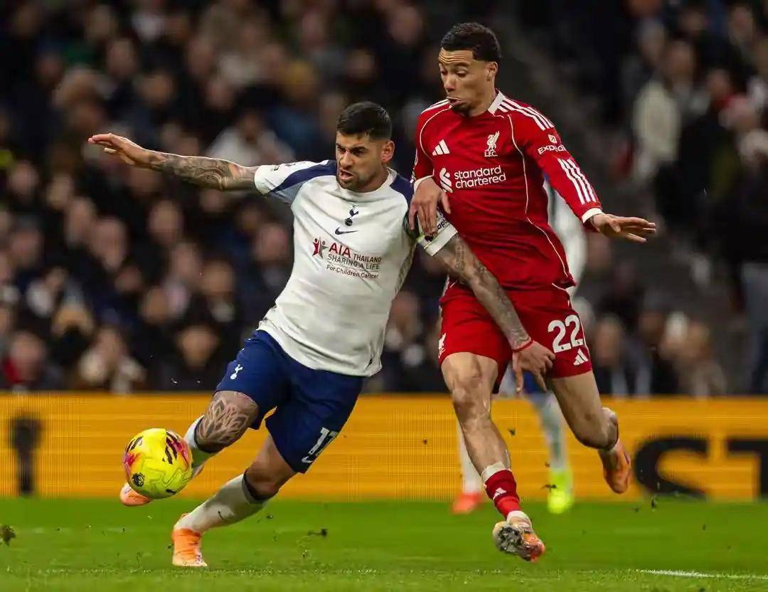 热刺客场大捷，排名攀升团队凝聚力 